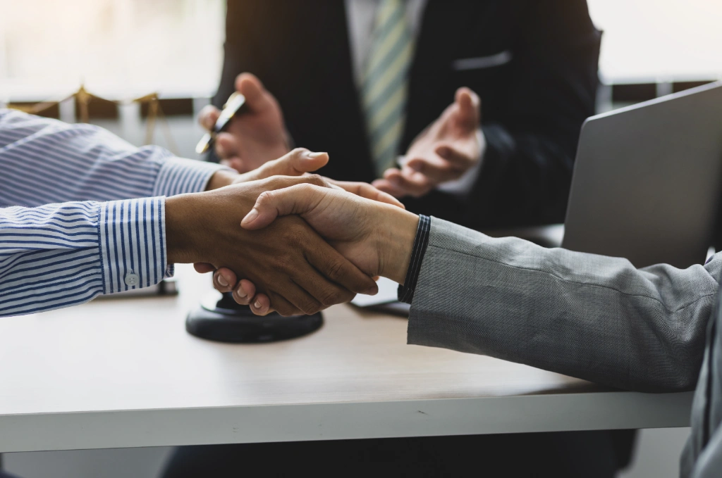 Mediation, Arbitration, & Med-Arb: Choosing the Right Path for You